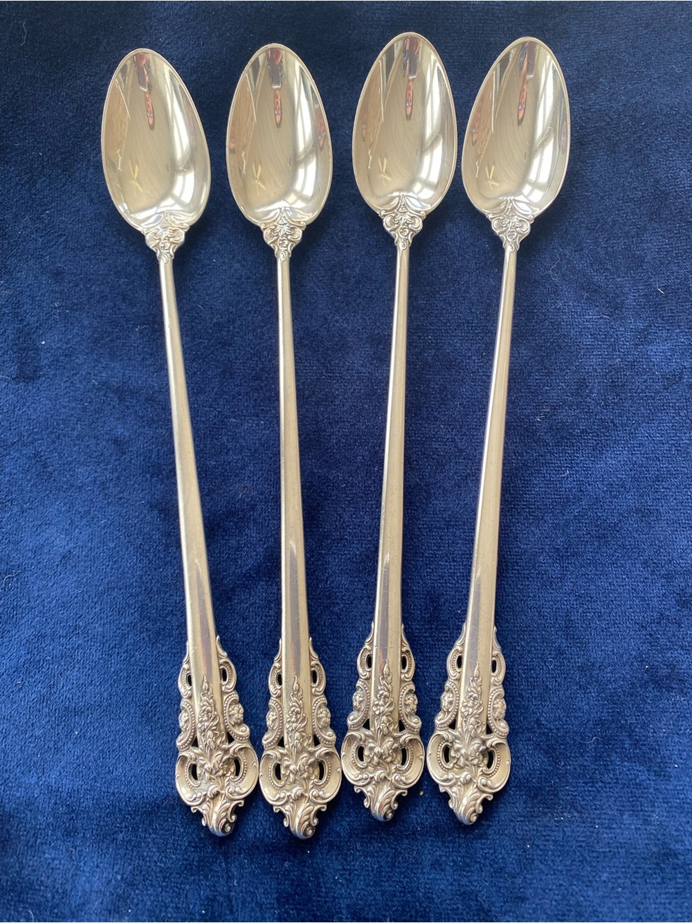 One Vintage Wallace Silversmiths Grande Baroque Iced Tea Spoon  7 3/4